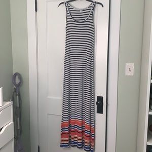 Old Navy maxi dress